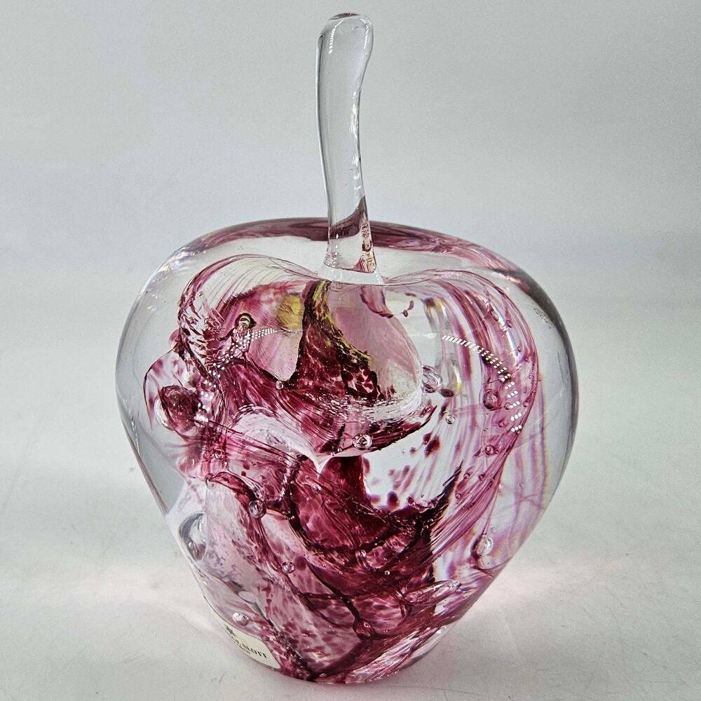 Hand blown art glass Steninge Slott Sweden apple paperweight figurine